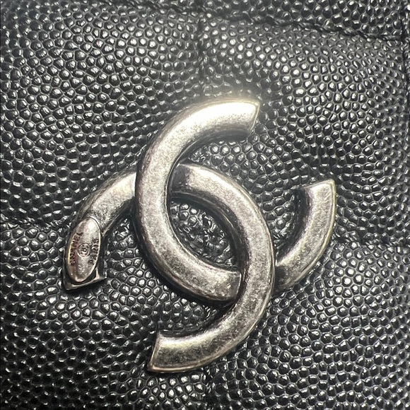 Chanel Coco Handle Bowling,black caviar quilted lizard-embossed top handle - Picture 16 of 17